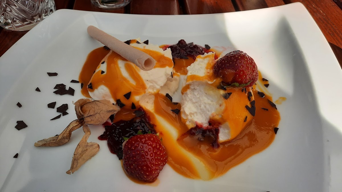 Restaurant Cafe Catering 'am Turm'-7